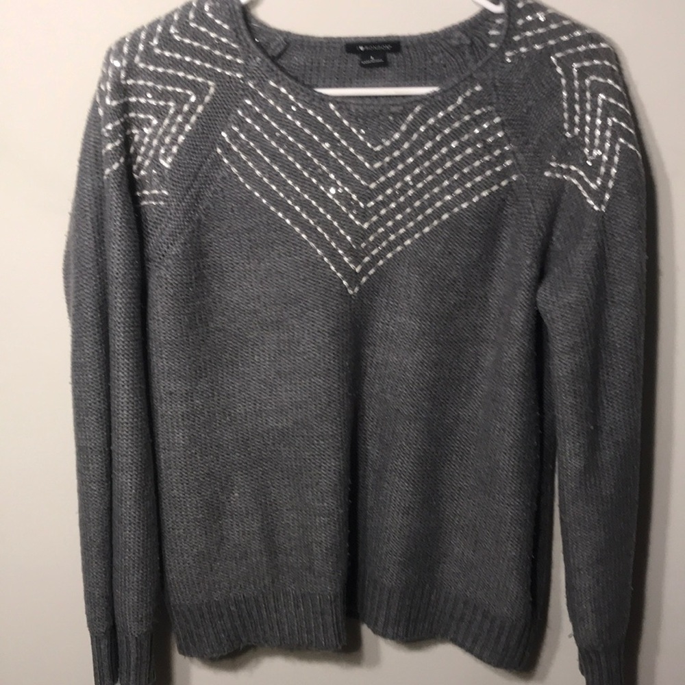 Grey pattern sweater